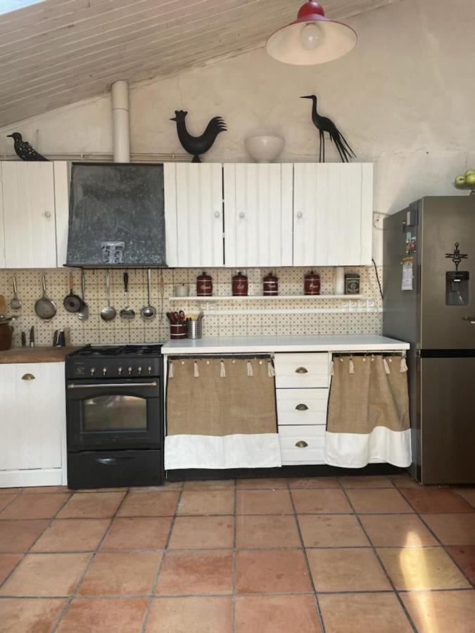 Le Chai Maison De Charme Pour Tribu Joyeuse Le Château-dʼOléron Екстериор снимка