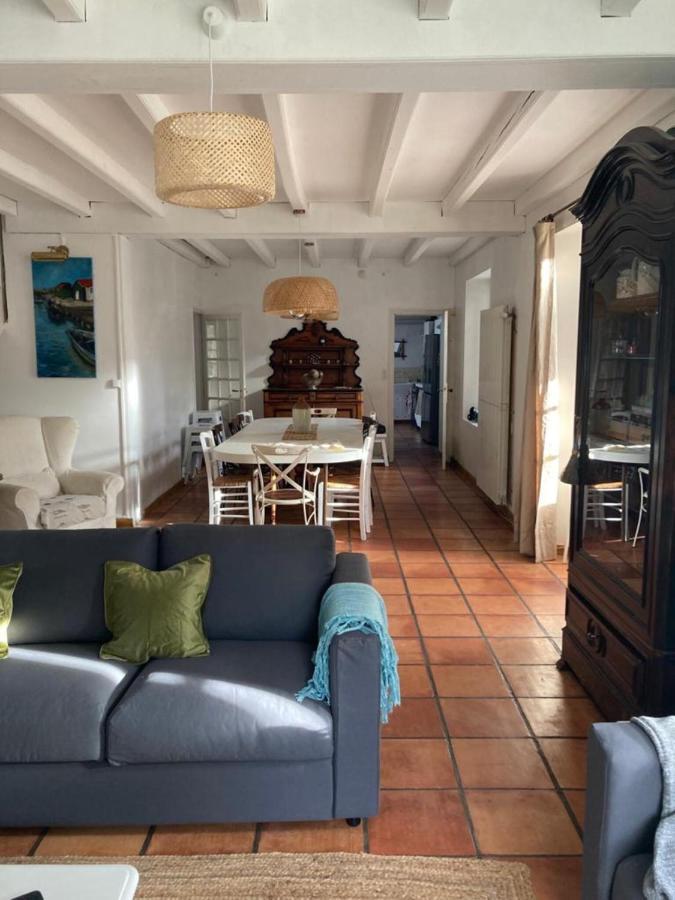 Le Chai Maison De Charme Pour Tribu Joyeuse Le Château-dʼOléron Екстериор снимка